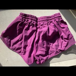 SOLD Lululemon Hotty Hot Shorts size 2
